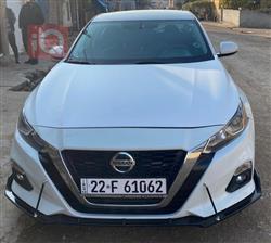 نیسان ئەلتیما
